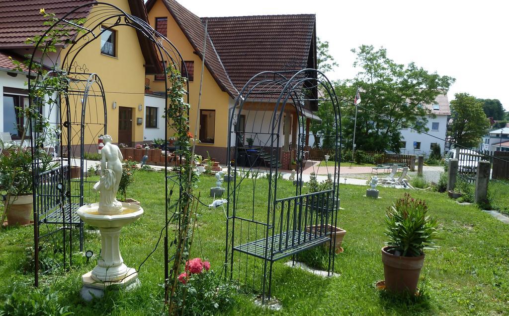 An Der Uferpromenade Hotel Leinefelde-Worbis Ngoại thất bức ảnh